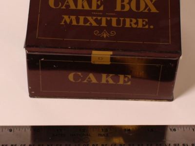 T-FamousCakeBoxMixture